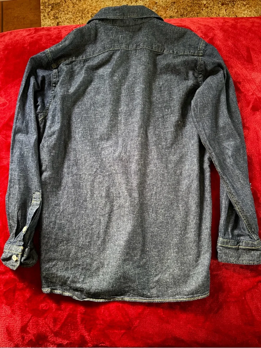 Levi's Men's Dark Blue Denim Button-Up Shirt